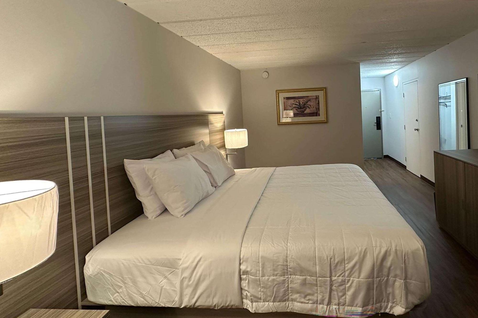 Baymont By Wyndham Milesburg Hotell Eksteriør bilde